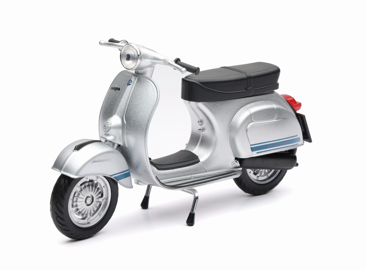 NEW RAY Mini Modell 1:12 Vespa 125 ETS, silber